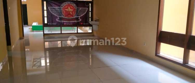 Rumah strategis di jakpus 1