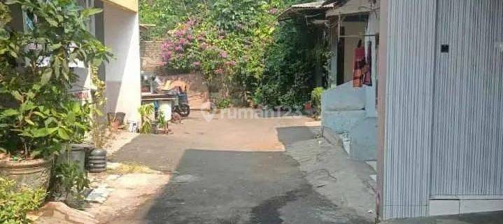 Di Jual Rumah , BU , di Jalan Joe Kebagusan Jaksel Rumah SHM 1