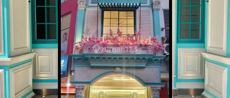 Ruko Parisian Bintaro, Dekat Pasar Modern Bintaro, Tangerang Selatan 1