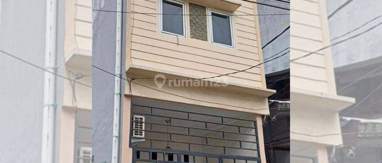 Rumah 3 Lantai Jalan Kartini V Dalam, Sawah Besar, Jakarta Pusat 1