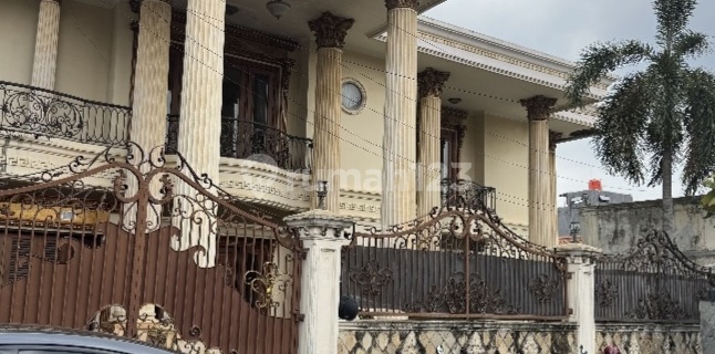 Rumah 2 Lantai Cipete Dalam Komplek Mini  1