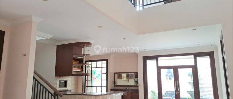 Jual Rumah Lantai 2 Di Gatsu Tengah Denpasar Timur 1