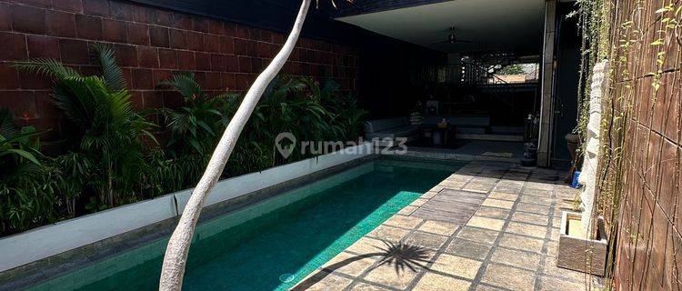 Modern 3 Bedrooms Villa Near Jimbaran Beach With Rooftop 1