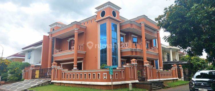 Rumah Mewah Hook Modernland Termurah 1