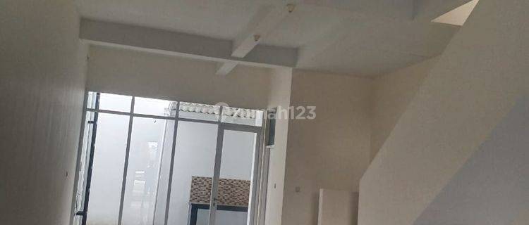 Jual Ruko 2 Lantai  di Taman Kopo Indah Tki 5