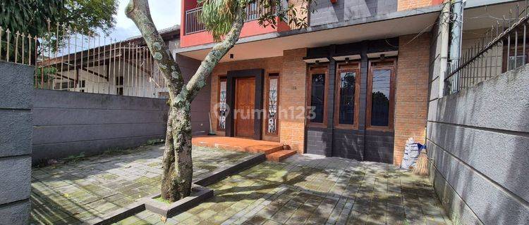 Disewakan Rumah Siap Huni 2 Lantai Area Sukaluyu Cikutra Bandung  1