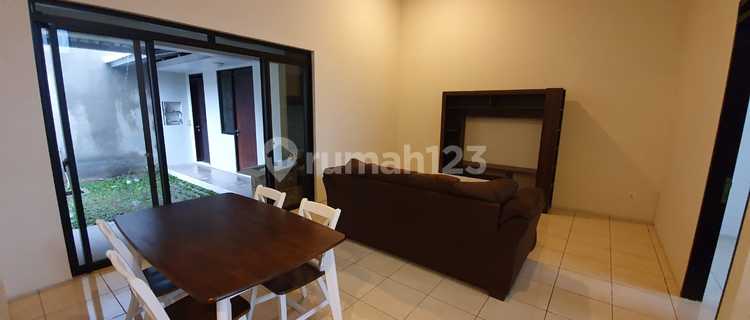 Disewakan Rumah Semi Furnish Siap Pakai Di Tatar Lokacitra Kota Baru Parahyangan 1