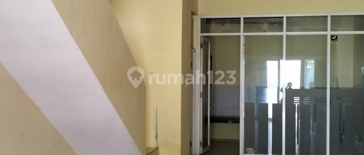 Disewakan Ruko Siap Pakai Di Taman Kopo Indah 5 Bandung 1