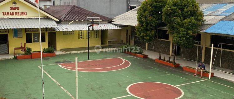 Jual taman kanak kanak cukup luas cibinong 1