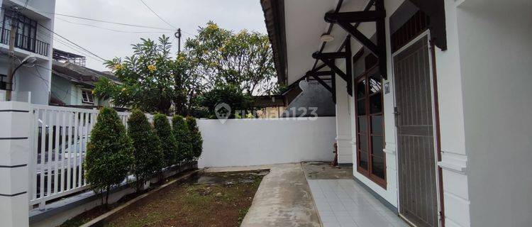 Disewakan Rumah Sektor 7A Bagus Sudah Renovasi Unit Langka Rapi Siap Huni 1