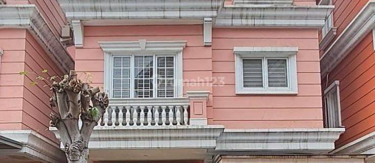 Disewakan rumah rapi terawat dekat pusat kuliner pissa grande dan sekolah st john gading serpong 1