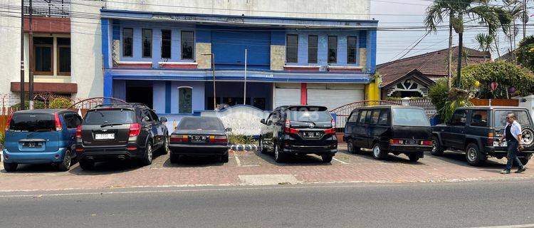 Tempat Usaha Strategis Poros Jl Bogor Dekat Kampus Dan Mall Matos 1