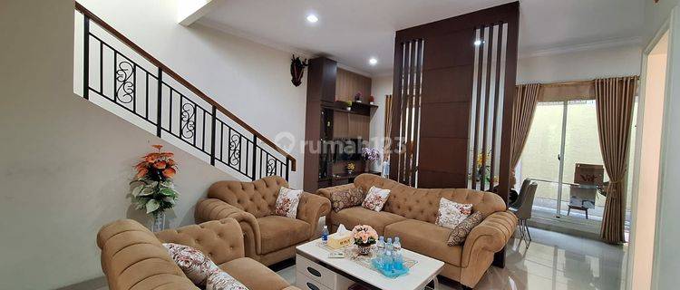 Dijual rumah siap huni Flamingo Springs Gading Serpong - semi furnish 1