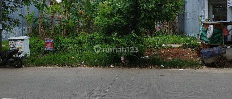 Disewakan kavling pinggir jalan samping Alfamart Nusa Loka BSD - ramai 1