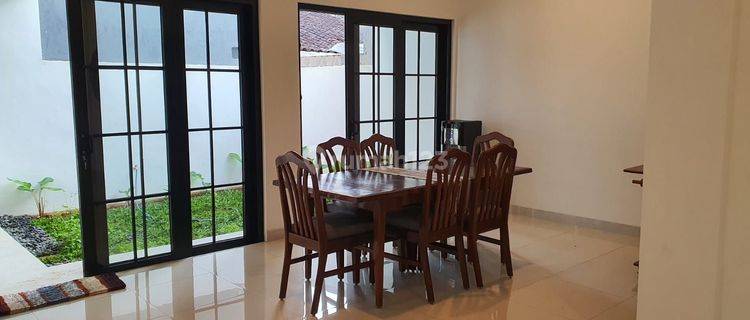 Rumah di Bsd 2 Lantai SHM Baru  1