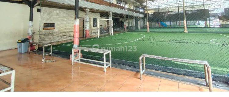 Ruang Usaha lapangan Futsal Palmerah Luas Tanah 1851 m2 HGB 1