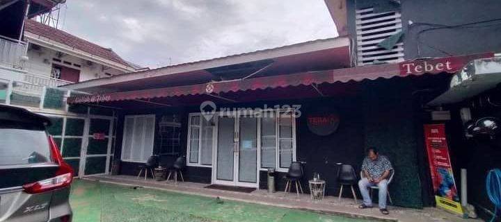 Rumah siap huni cocok untuk tempat usaha tebet barat 1