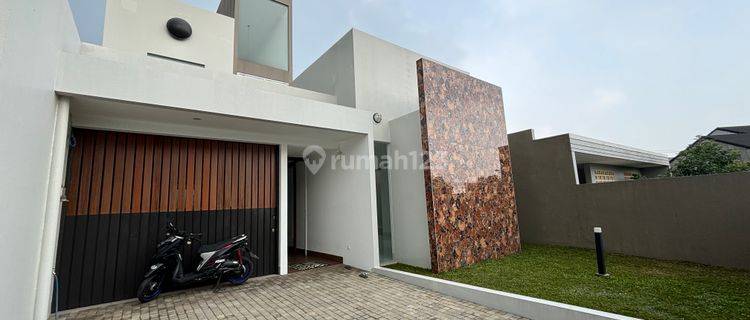 Rumah Baru Mewah di Komplek Elite Bandung Utara  1