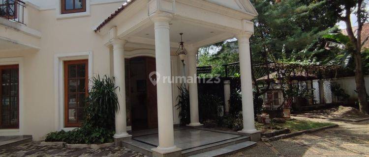 Rumah classic siap huni bangun terawat di kebayoran baru 1