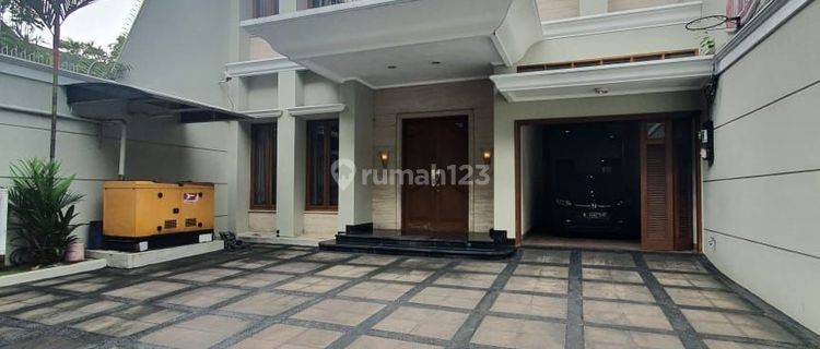 Rumah mewah design modern siap huni prime lokasi di Menteng  1