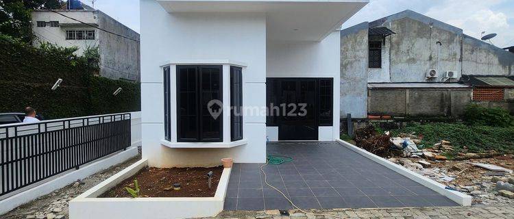 Rumah baru design classic dlm town house murah dkt mrt di rempoa 1