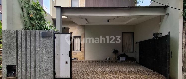 Rumah Cantik Design Modern Minimalis.siap Huni Di Pejaten 1