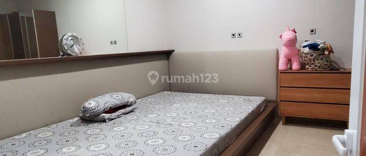 Rumah Besar, Baru Renovasi, 2 Lantai, Full Furnished di Pulo Gebang Cakung, Jakarta Timur 1