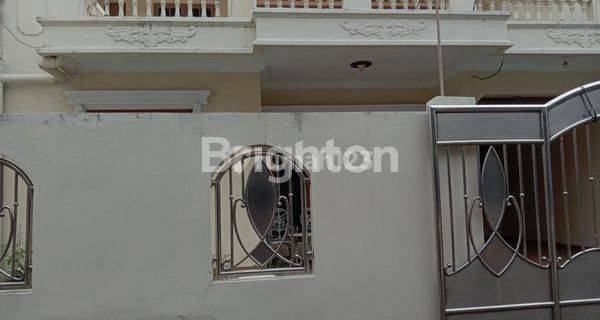 Rumah 2 Lantai Siap Huni Di Kayu Putih Jakarta Timur  1