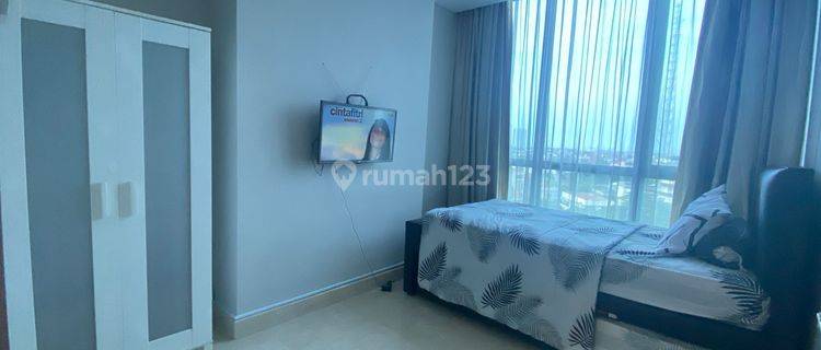 Apartment The Windsor 3BR Bagus Furnished di Puri Indah Kembangan Jakarta Barat 1
