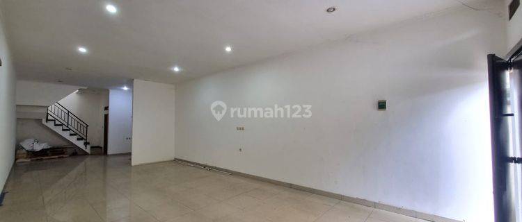 Ruko 2 lantai sayap Buah Batu 1