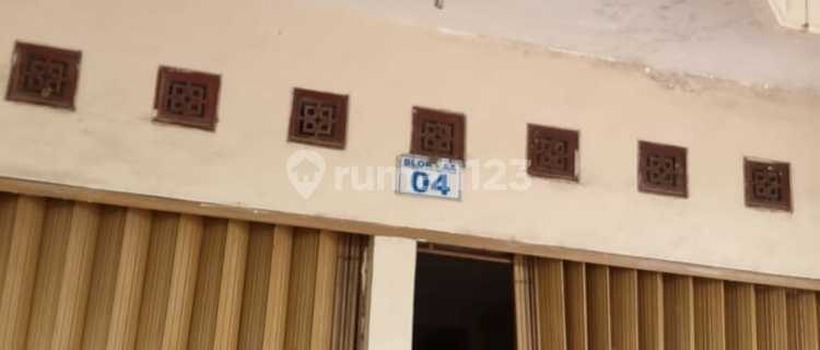 Two-Storey Shop House in Soekarno Hatta, Bandung 1