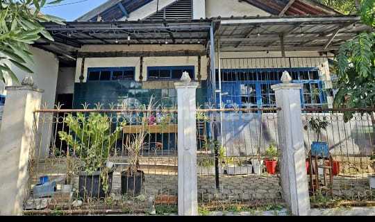 Rumah Dengan Tanah Luas Banjaran 1