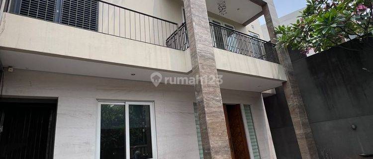 For Rent House At Pondok Indah 1