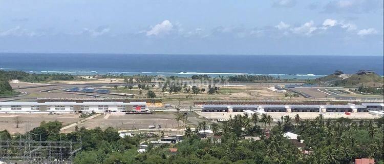 Tanah View Laut Dan View Sirkuit di Kuta Mandalika  1