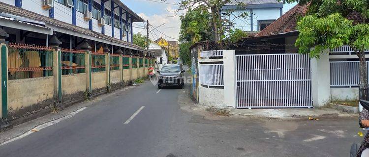 Rumah Dekat Smpn 1 Mataram  1