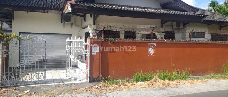 Rumah di Karang Bedil Dekat Mall Epicentrum  1