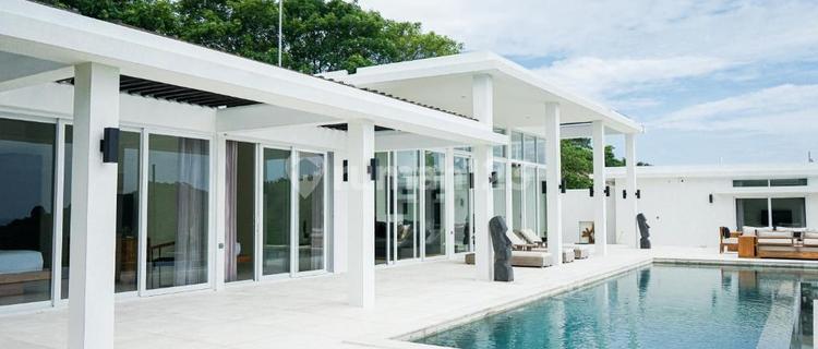 villa mewah view laut di Kuta Mandalika  1