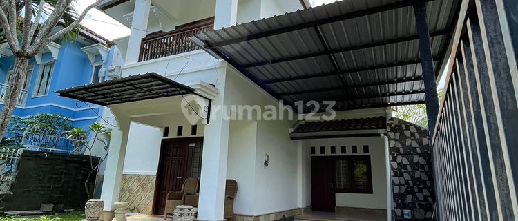 Rumah lantai 2 di Sentral Senggigi tourist area  1