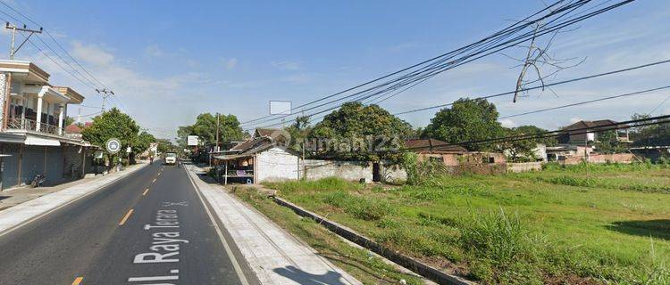 Tanah pinggir jalan raya Rarang Lombok Timur 1