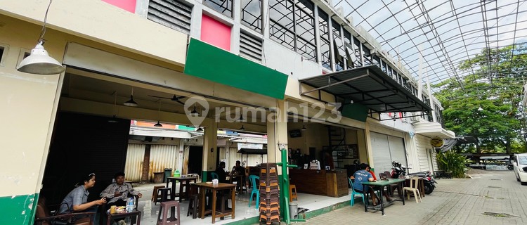 Shop House in Lawata Gomong Square Near Unram Campus 1