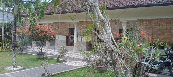 Villa di Batu Layar Dekat Senggigi 1