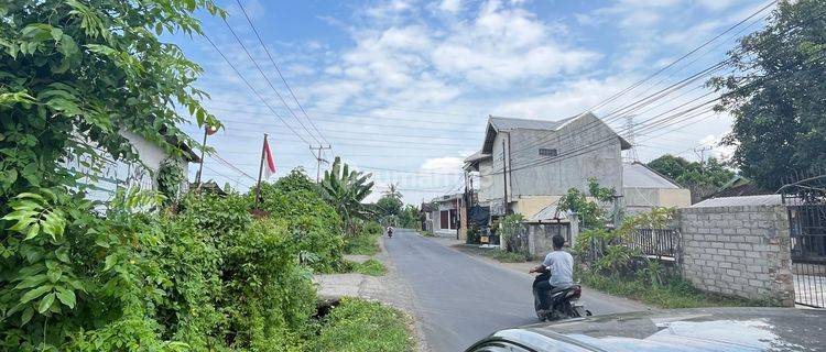 Tanah pinggir jalan Raya Sesela 1
