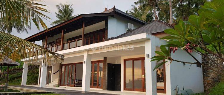 Villa Hill View Laut Dekat Senggigi  1