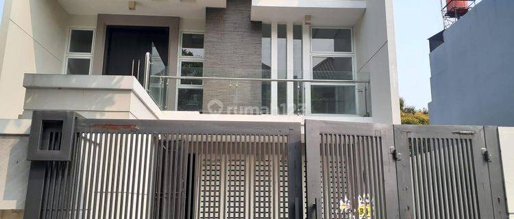 Rumah 2 Lantai Bagus di Permata Buana, Jakarta Barat, Ukuran 8x18 1