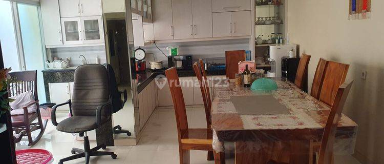 Rumah Di PIK Jakarta Utara Luas 10x18 3,5 Lantai Shm Semi Furnish 1