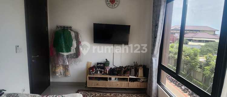 Rumah Condo @ Green Royal Semanan Jakarta Barat. Luas 50M2. Lantai 3. 525Jt. Murahh 1