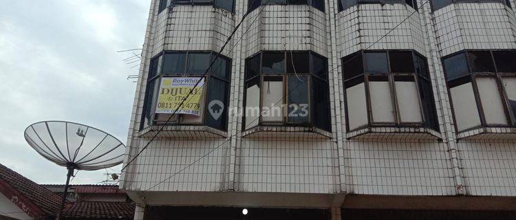 Dijual Ruko 3 Lantai Dekat Ke Jalan Sudirman  1