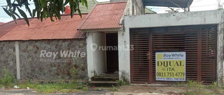 Dijual Rumah Harga Murah di Jalan Merak 1