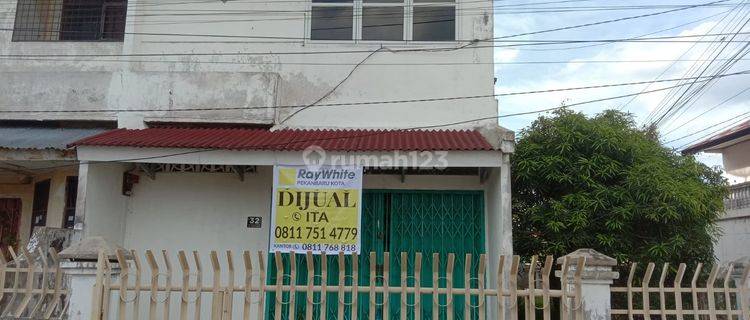 Rumah/Ruko 2 lantai di Jalan Sidorejo, Lima Puluh, Pekanbaru 1