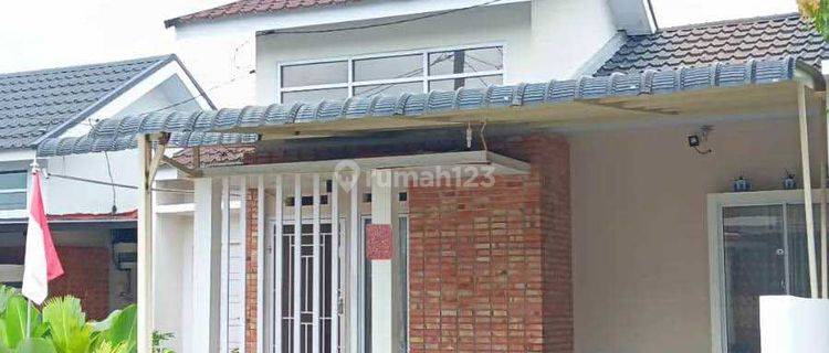 Dijual Rumah Siap Huni di Jalan Geso Rumbai 1